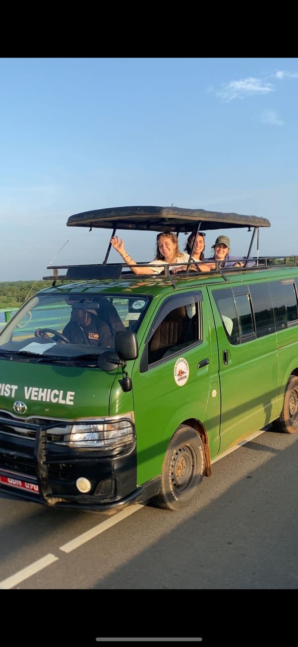 Safari Vehicle Rentals